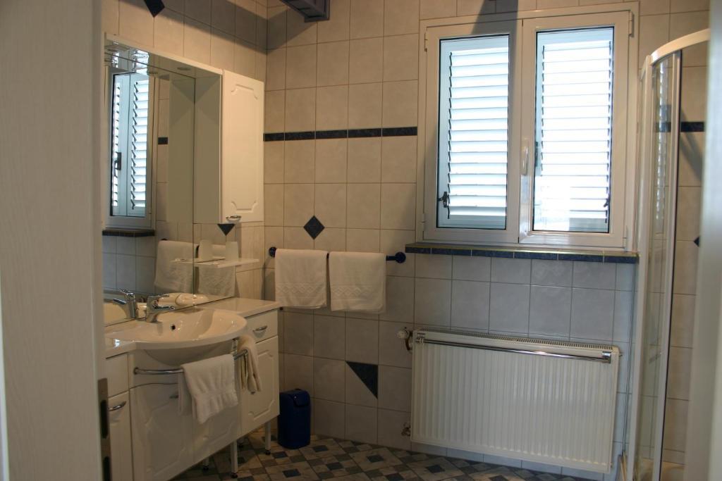 Hotel Vater Rhein Bad Breisig Quarto foto